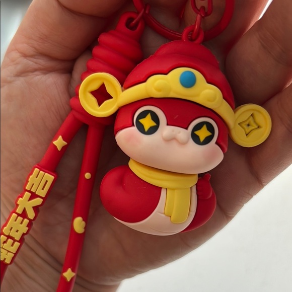 ✨3pcs/$20✨Cute Red and Yellow Keychain - Picture 7 of 9